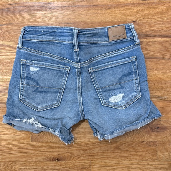 AE Distressed Blue Denim Shorts - Picture 2 of 2